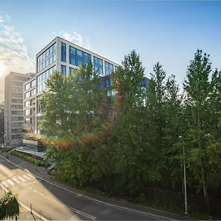 Nullo 3-bedroom By Bookinghost *