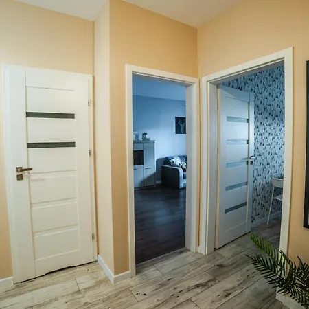 Apartment Nullo 3-bedroom By Bookinghost