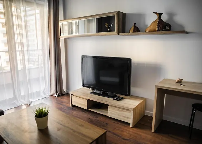 Nullo 3-bedroom By Bookinghost Apartment